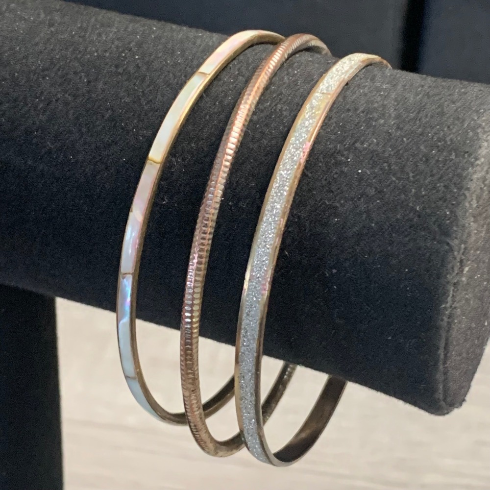 Mixed Metal Bangle Set Mother of Pearl Glitter Textured Stackable Bracelets 3pc